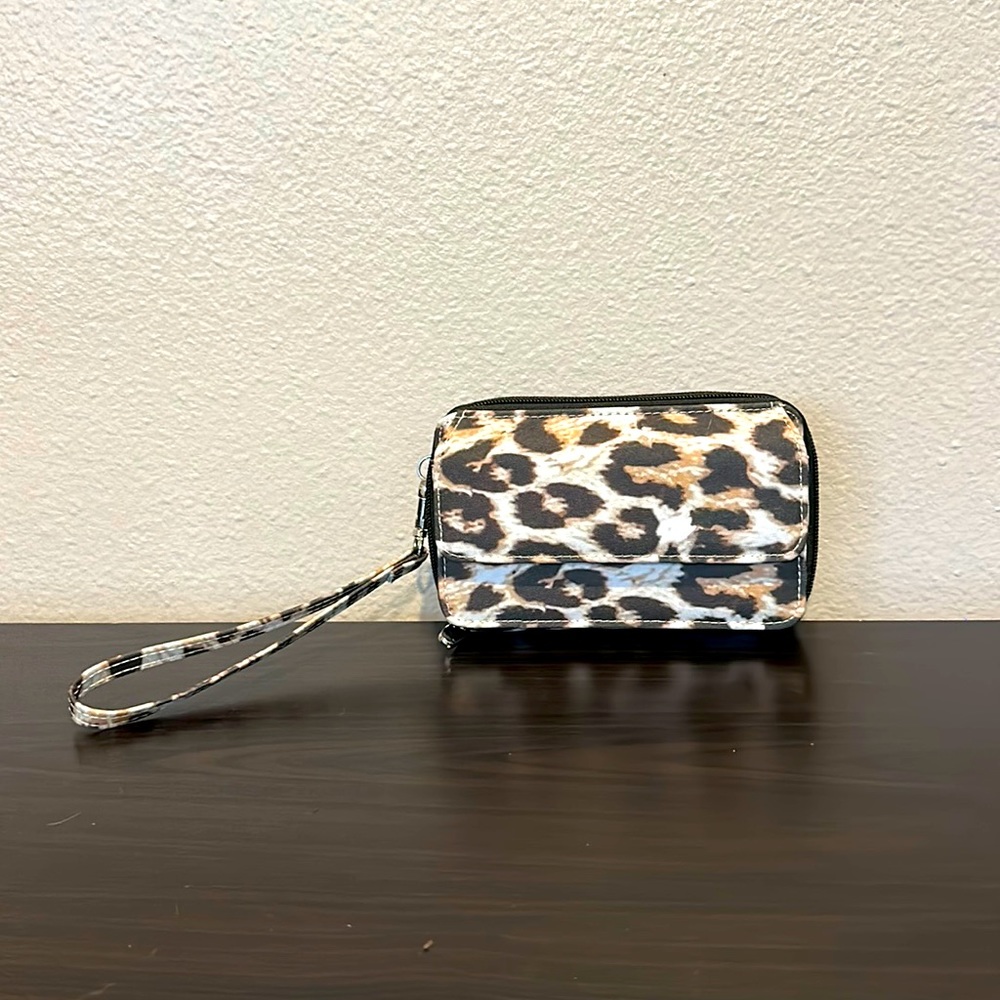 New with Tags! Cheetah Animal print Wallet